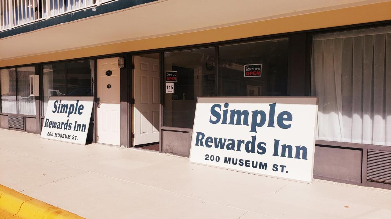 Simple Rewards Inn Hilton Head Island Exterior photo