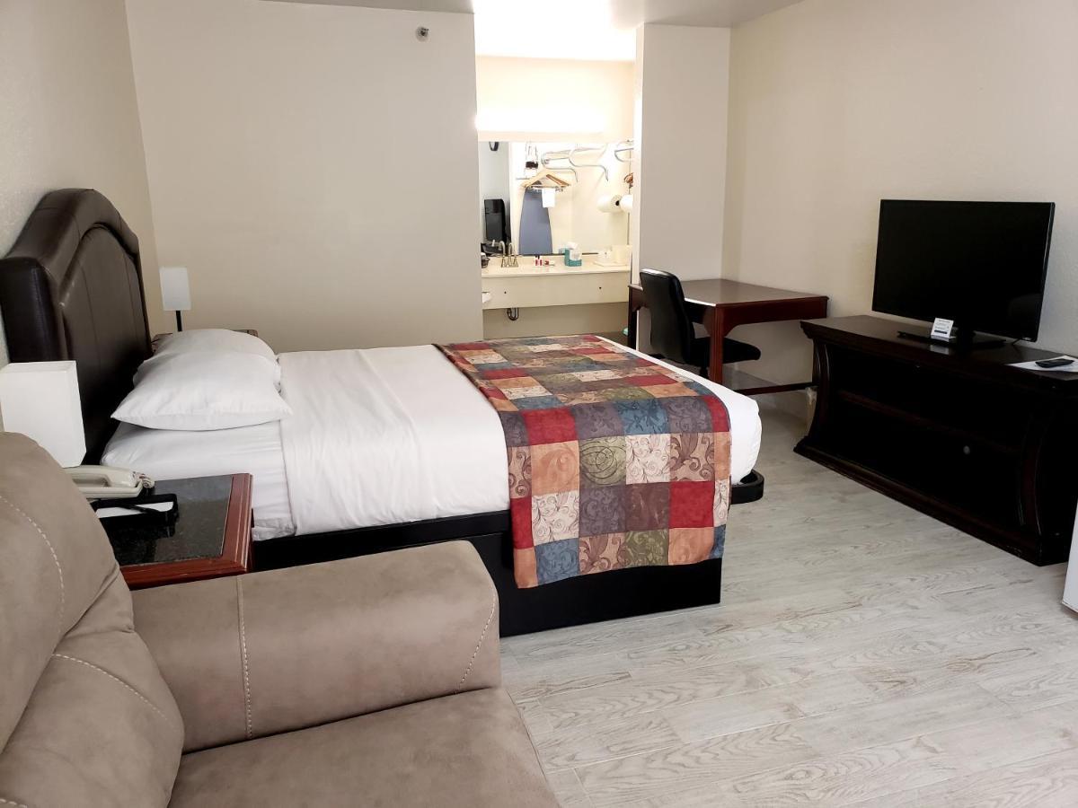 Simple Rewards Inn Hilton Head Island Exterior photo