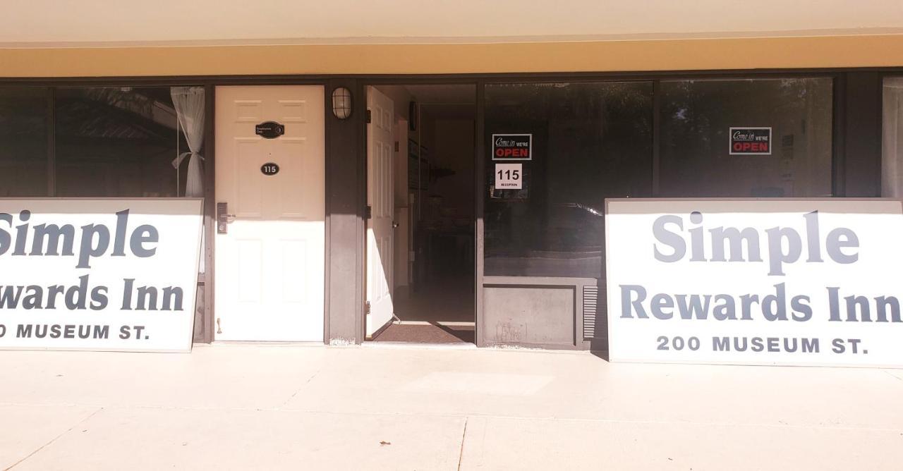 Simple Rewards Inn Hilton Head Island Exterior photo